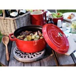 Staub Cocotte 26 Cm, Rund, Kirsch-Rot, Gusseisen -Heimische Küche Verkäufe 000017190