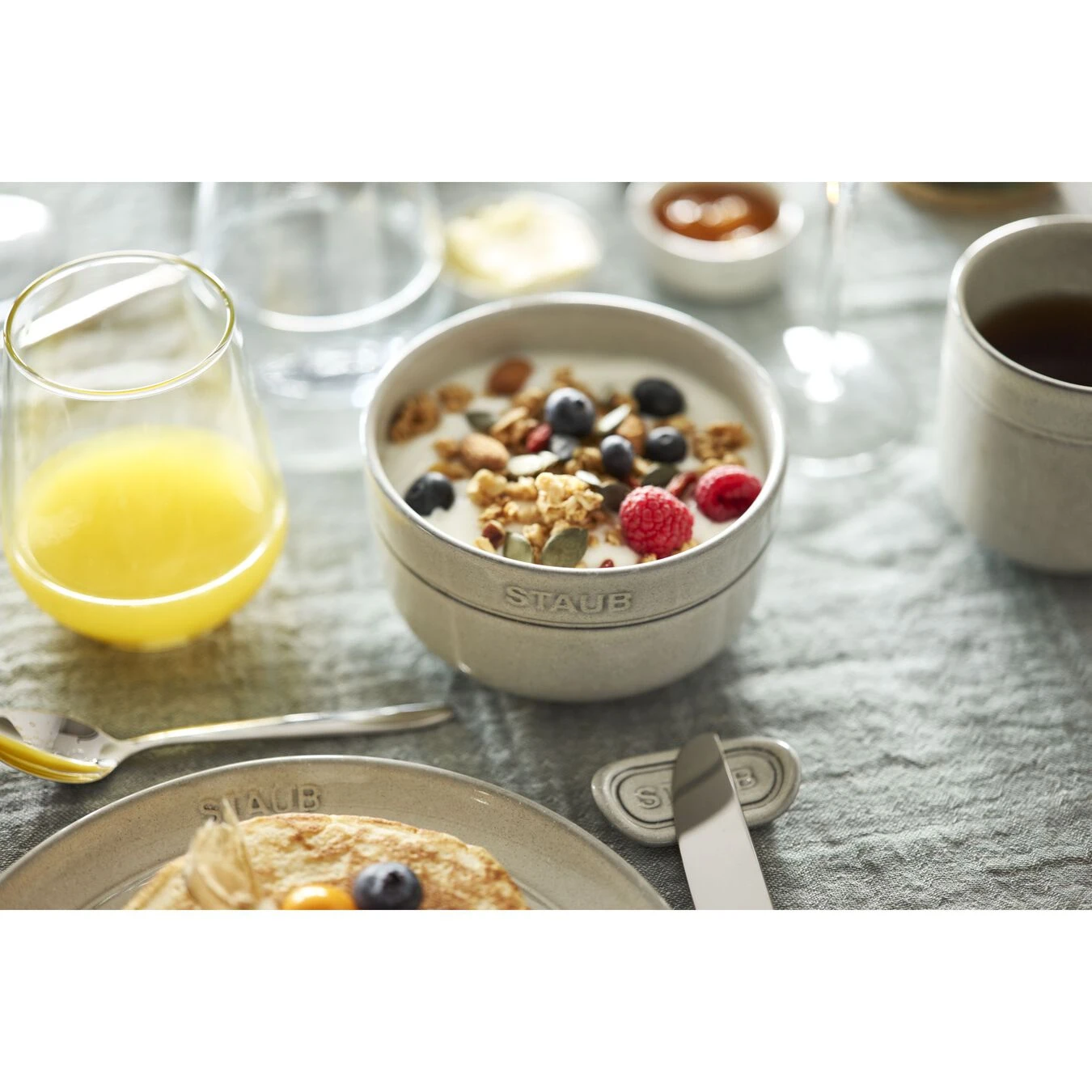 Staub Schüssel 10 Cm, Keramik, Weisser Trüffel 2 Staub Schüssel 10 Cm, Keramik, Weisser Trüffel – Bild 2