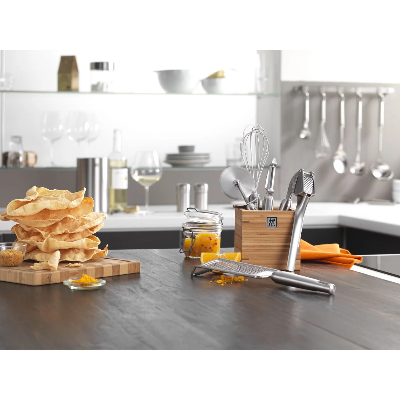 Zwilling Käseschneider, 22 Cm, 18/10 Edelstahl 2 Zwilling Käseschneider, 22 Cm, 18/10 Edelstahl – Bild 2