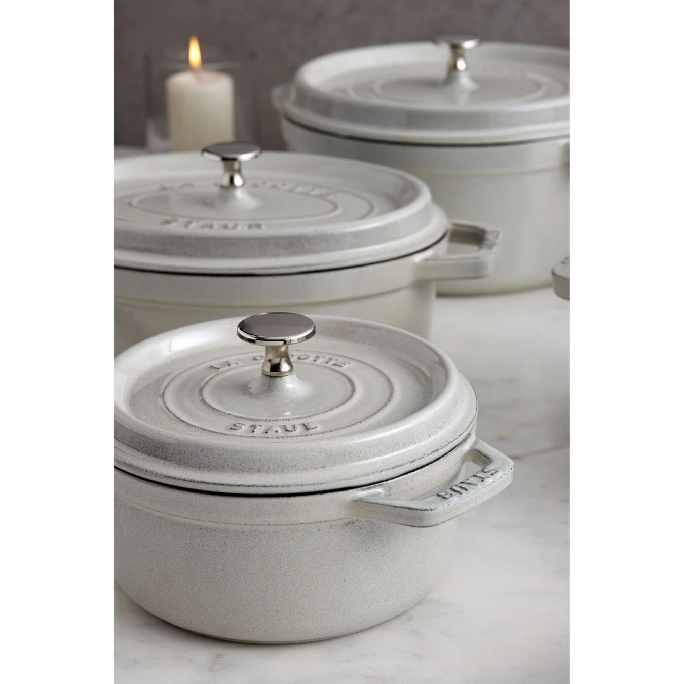 Staub Cocotte 20 Cm, Rund, Weisser Trüffel, Gusseisen 6 Staub Cocotte 20 Cm, Rund, Weisser Trüffel, Gusseisen – Bild 6