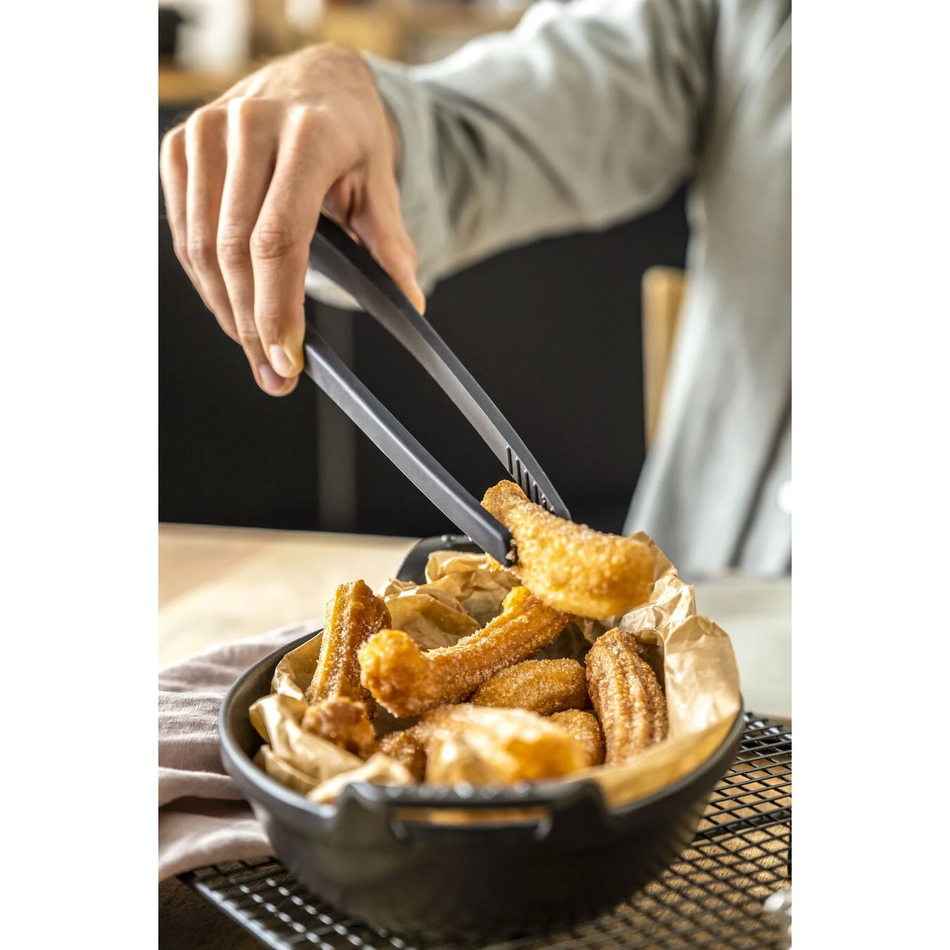 Staub Zange, 31 Cm, Silikon 5 Staub Zange, 31 Cm, Silikon – Bild 5